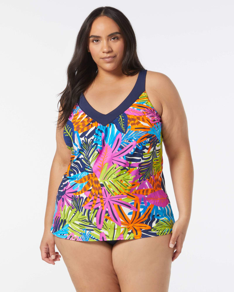 Front of a model wearing a size 34E CORE TANKINI in MULTI by Coco Reef. | dia_product_style_image_id:332677